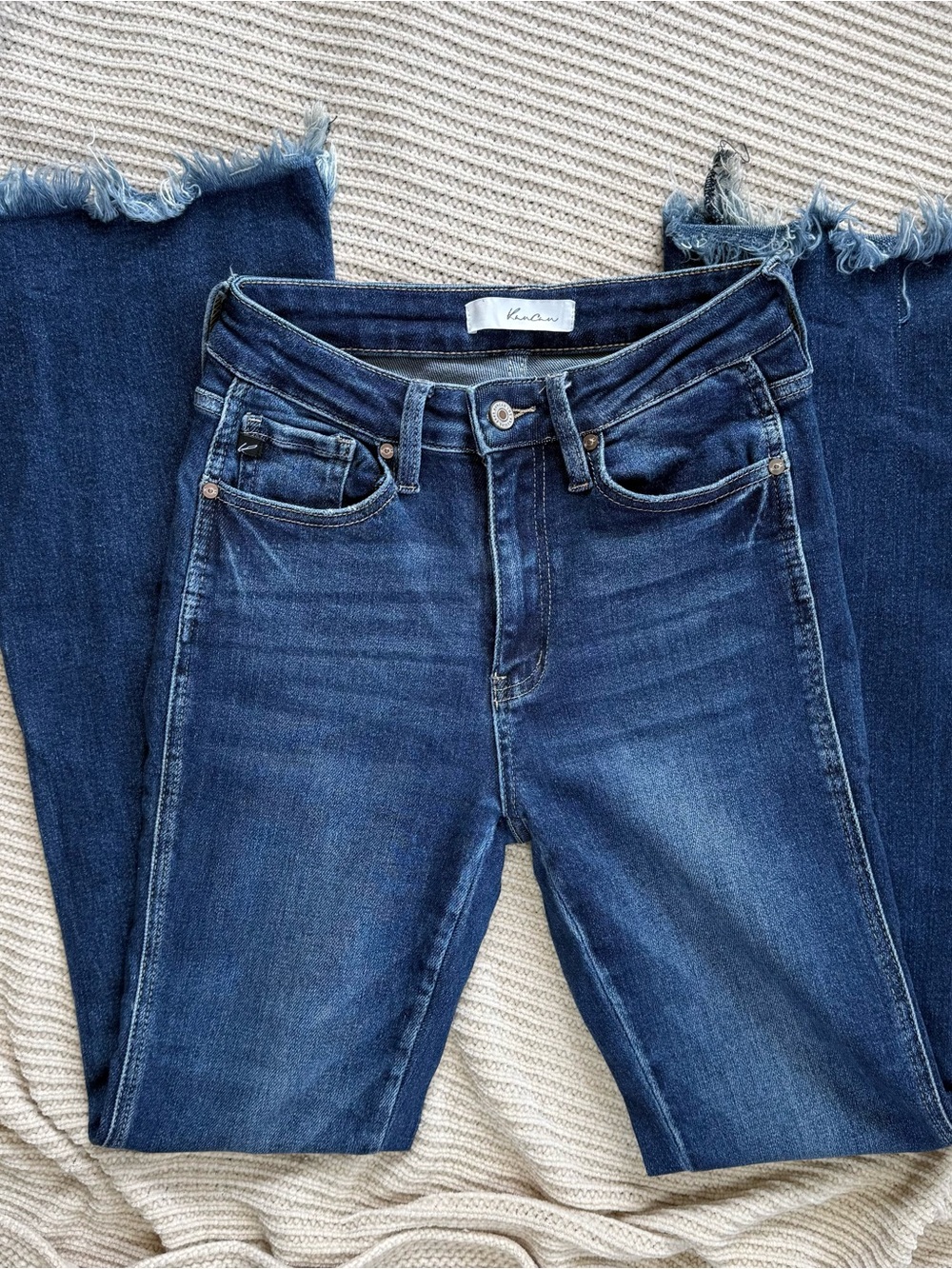 KanCan High Rise Flare Jeans Dark Wash Raw Frayed Hem Boho Denim Size 5/26